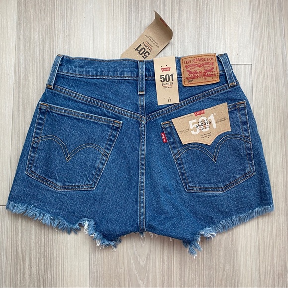 Levi’s 501 Original Denim Shorts - Picture 2 of 5